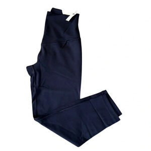 Offline by Aerie Real Me 3/4 Crop Size Small Navy Blue